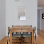 Townhouse With Stunning Sea Views And Terrace