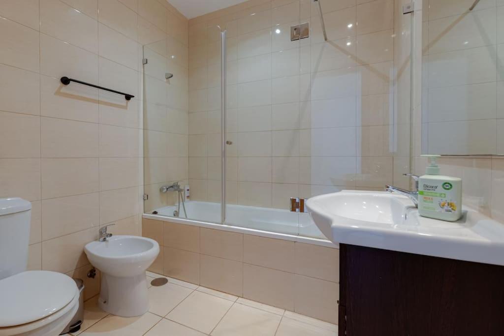 Townhouse With Stunning Sea Views And Terrace * Lagos